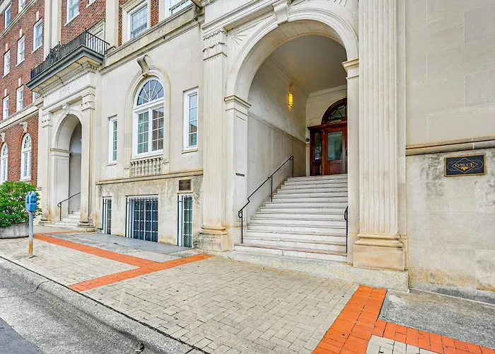 Charming In Downtown Winston-salem! Winston-Salem